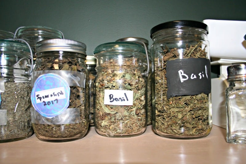 Make Storage Jars for Your Herbs